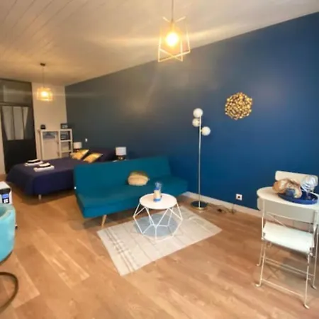 Californie - Old School Pensjonat Port-Joinville