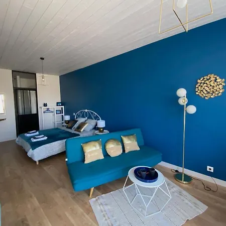 Californie - Old School Pensjonat Port-Joinville